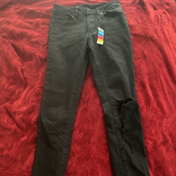 NWT - UNIF Push Jean sz 23 - Picture 2 of 5